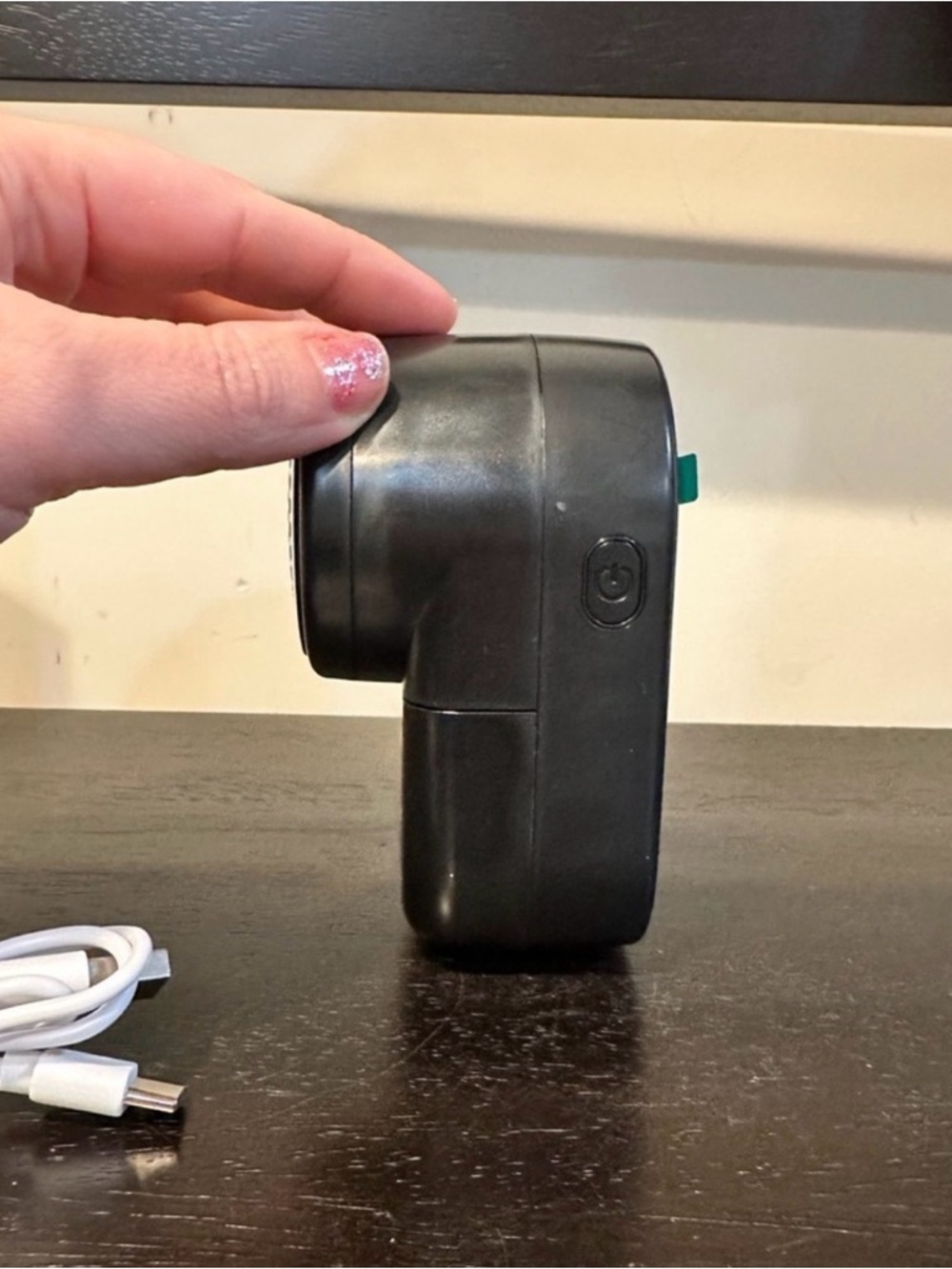 Rechargeable Electric Lint Remover Fabric Shaver USB Charging Digital Display - Picture 4 of 7